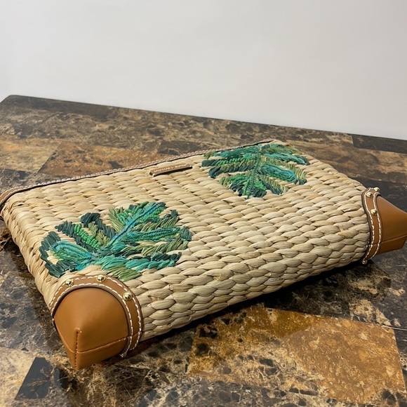 Michael Kors 🏝 MALIBU STRAW ZIP CLUTCH embroidered palm - Picture 9 of 15